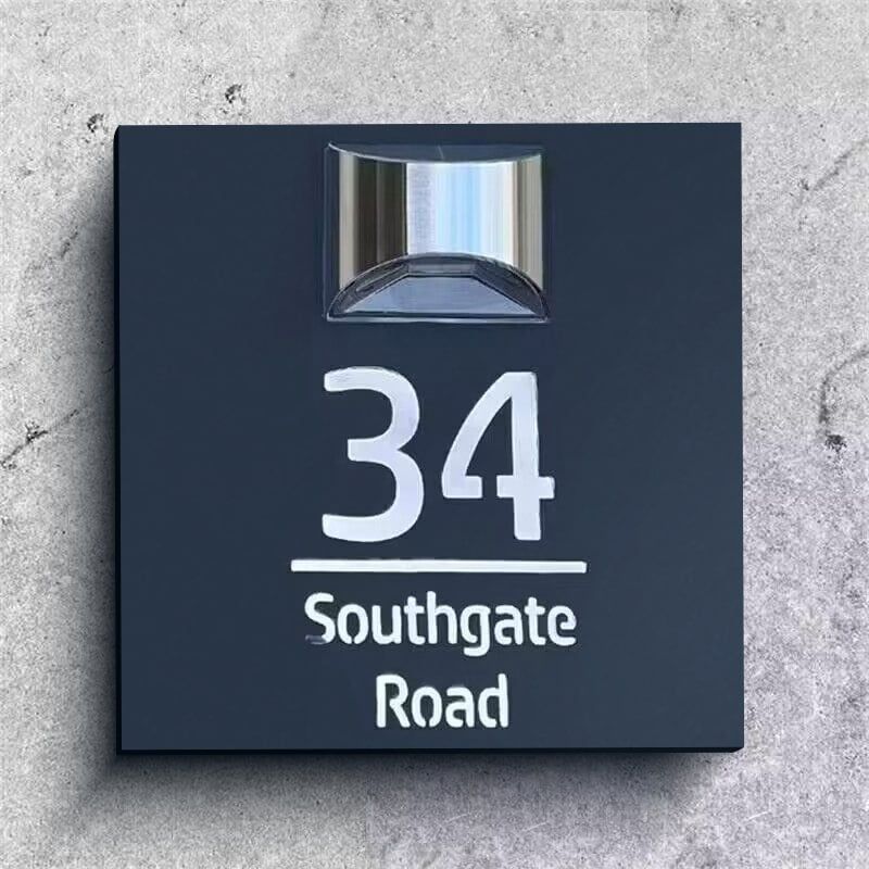 Benutzerdefinierte Solar-Laser-Cut-Haus-Plakette | Quadrat