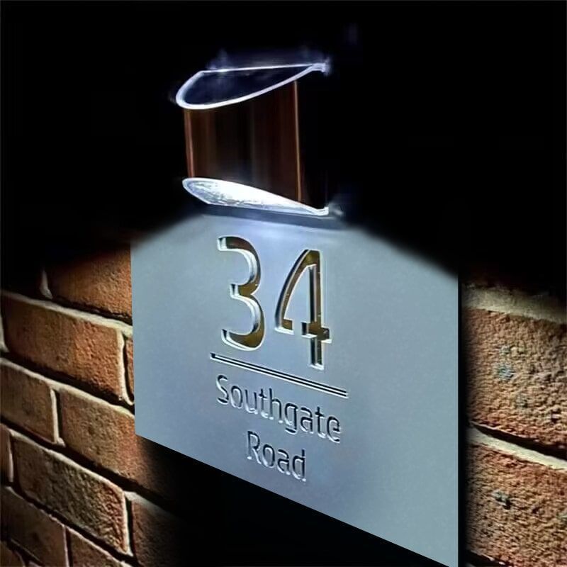 Benutzerdefinierte Solar-Laser-Cut-Haus-Plakette | Quadrat