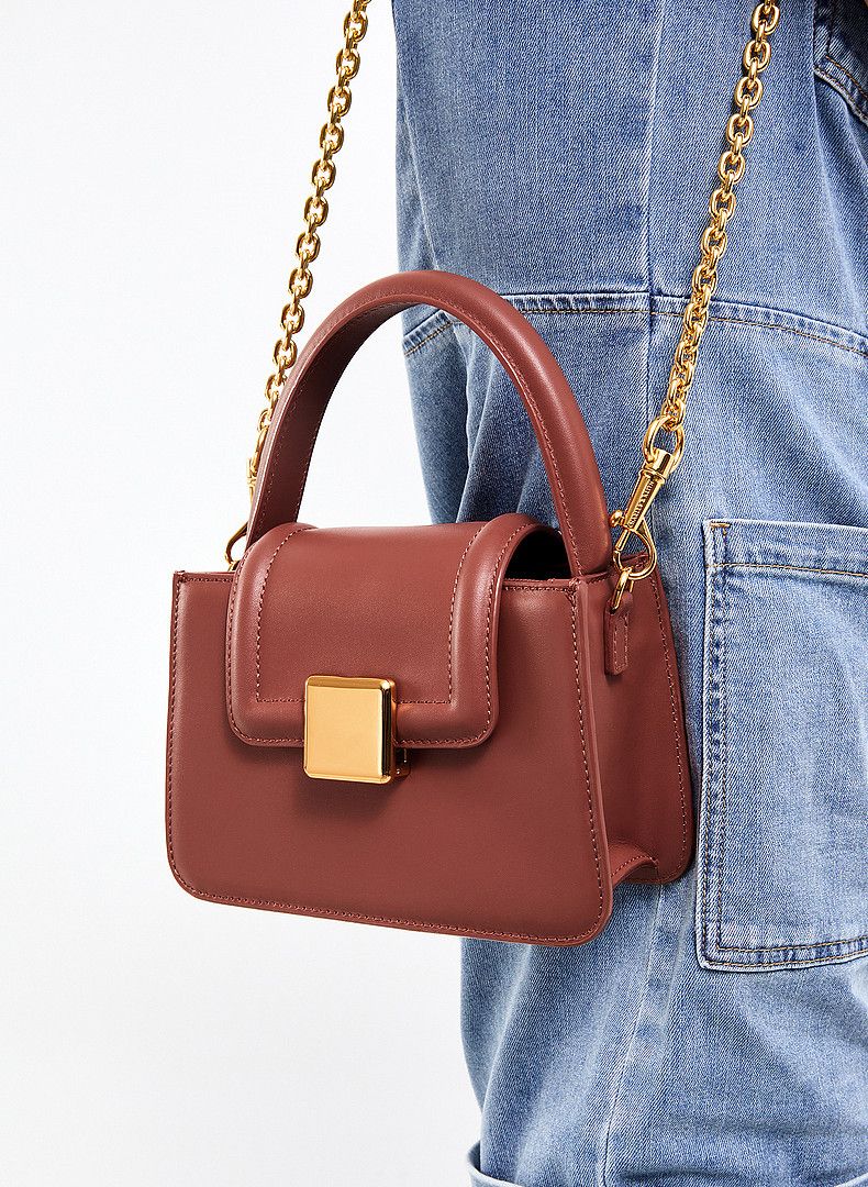 Quilted Chain Strap Handbag – Luxe & Feminine