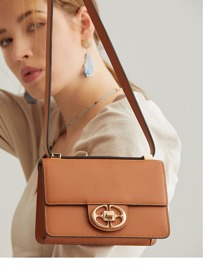 Boho Fringe Shoulder Bag – Unique & Fashionable